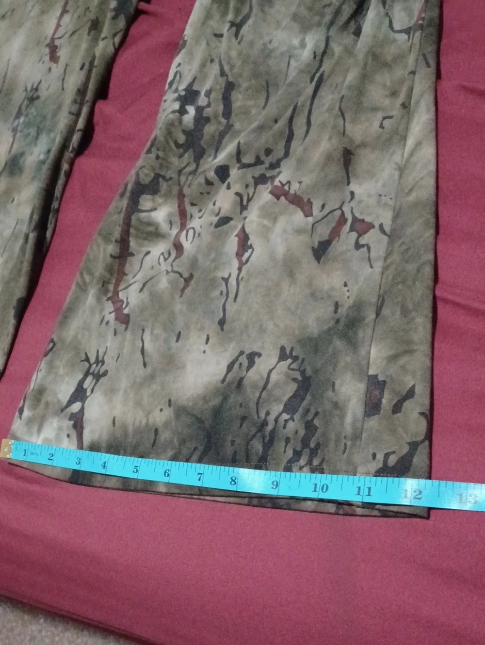 SHEIN Green Camo Two-Piece Crop Top & Wide Leg Pants Set - Size 1X